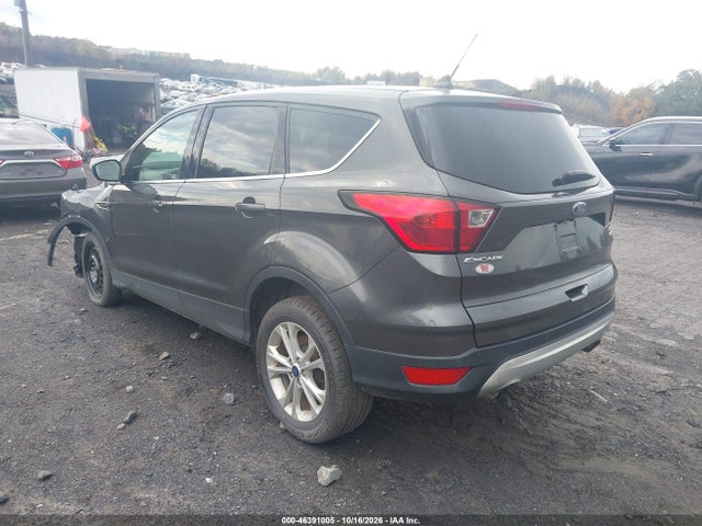 2019 Ford Escape Se მანქანა იყიდება აუქციონზე, vin: 1FMCU9GD7KUC09144, აუქციონის ნომერი: 46391005