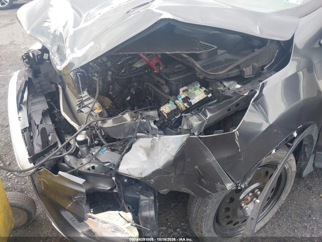 2019 Ford Escape Se მანქანა იყიდება აუქციონზე, vin: 1FMCU9GD7KUC09144, აუქციონის ნომერი: 46391005
