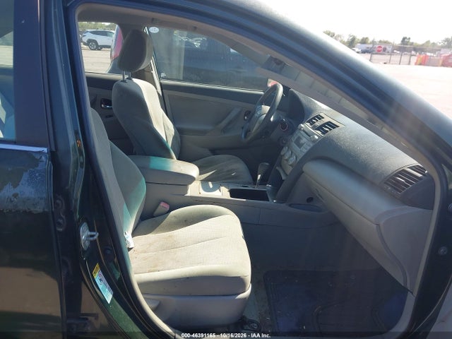 2010 Toyota Camry Le მანქანა იყიდება აუქციონზე, vin: 4T4BF3EK9AR055528, აუქციონის ნომერი: 46391165