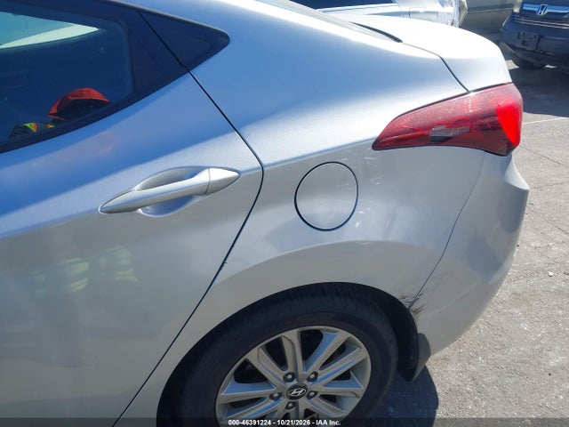 2016 Hyundai Elantra Se მანქანა იყიდება აუქციონზე, vin: 5NPDH4AE2GH703317, აუქციონის ნომერი: 46391224
