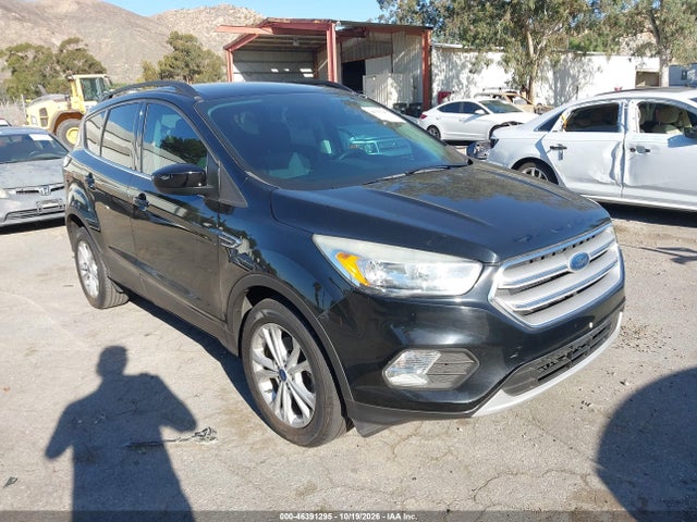 Продаж на аукціоні авто 2018 Ford Escape Se, vin: 1FMCU0GD3JUC19406, номер лоту: 46391295