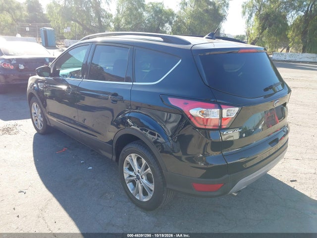 Продаж на аукціоні авто 2018 Ford Escape Se, vin: 1FMCU0GD3JUC19406, номер лоту: 46391295