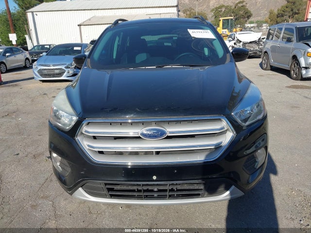 Продаж на аукціоні авто 2018 Ford Escape Se, vin: 1FMCU0GD3JUC19406, номер лоту: 46391295