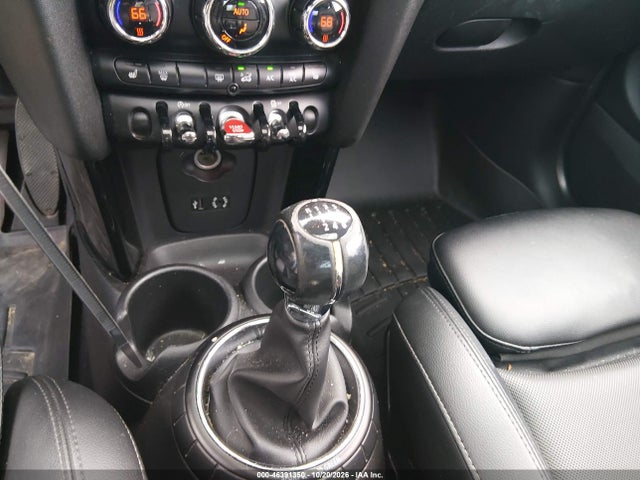 Aukcja sprzedaży 2016 Mini Hardtop Cooper S, vin: WMWXP7C52G3B49271, numer aukcji: 46391350