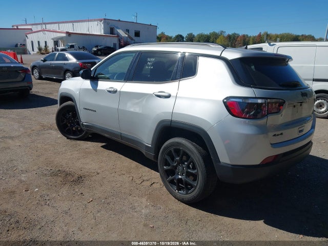 Продаж на аукціоні авто 2025 Jeep Compass Latitude 4x4, vin: 3C4NJDBN3ST617630, номер лоту: 46391370