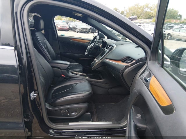 Продаж на аукціоні авто 2019 Lincoln Mkc Reserve, vin: 5LMCJ3D93KUL00236, номер лоту: 46391497