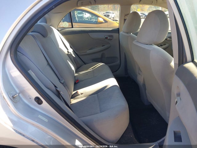 46391561 :رقم المزاد ، 1NXBU40E49Z067959 vin ، 2009 Toyota Corolla Le مزاد بيع