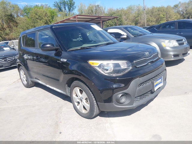2018 Kia Soul მანქანა იყიდება აუქციონზე, vin: KNDJN2A24J7597986, აუქციონის ნომერი: 46392144