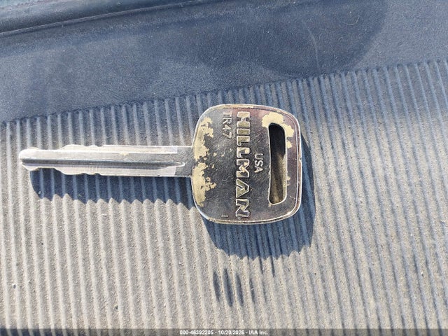 Продажа на аукционе авто 2004 Toyota Sienna Ce, vin: 5TDZA23C24S045417, номер лота: 46392205