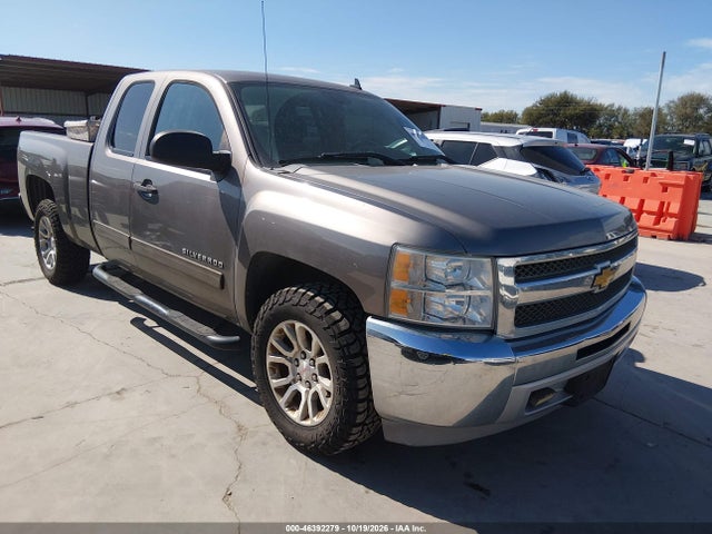 46392279 :رقم المزاد ، 1GCRCSEA0DZ227587 vin ، 2013 Chevrolet Silverado 1500 Lt مزاد بيع