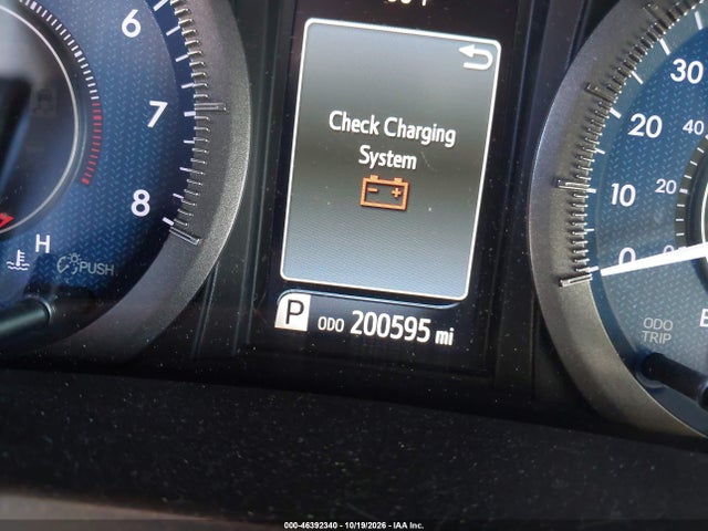 46392340 :رقم المزاد ، 5TDYZ3DC0HS853358 vin ، 2017 Toyota Sienna Limited 7 Passenger مزاد بيع