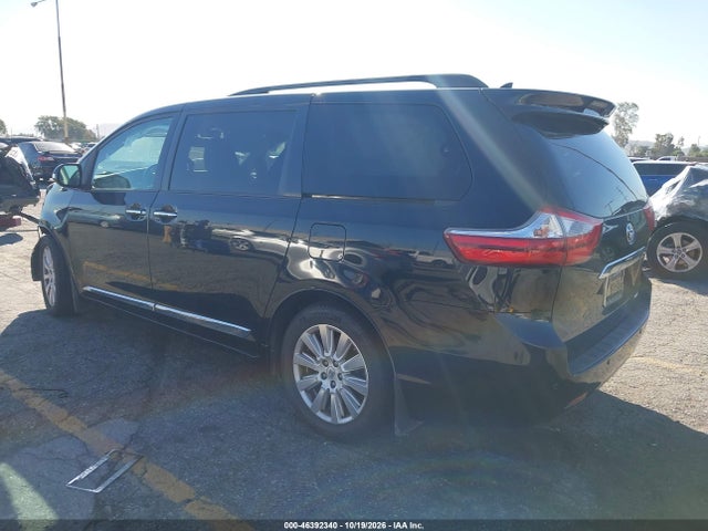 46392340 :رقم المزاد ، 5TDYZ3DC0HS853358 vin ، 2017 Toyota Sienna Limited 7 Passenger مزاد بيع