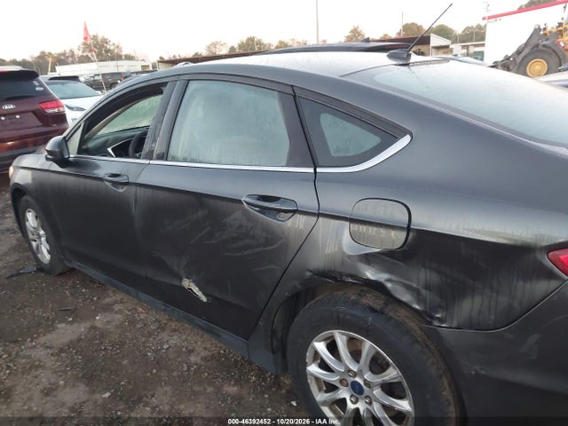 46392452 :رقم المزاد ، 3FA6P0G72GR368284 vin ، 2016 Ford Fusion S مزاد بيع
