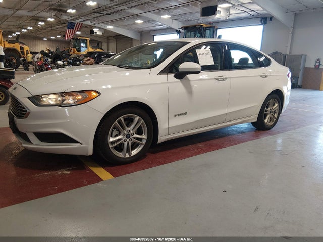 Ford Fusion Hybrid S 2018 3FA6P0UU1JR279002 Image 2
