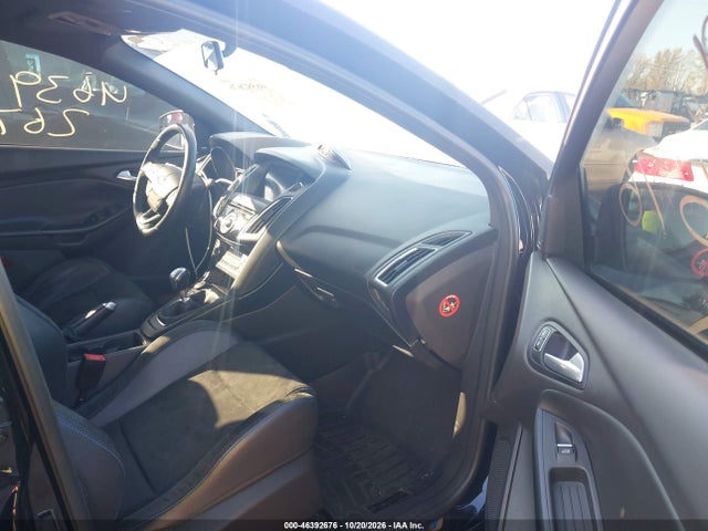Продажа на аукционе авто 2017 Ford Focus Rs, vin: WF0DP3TH1H4121315, номер лота: 46392676