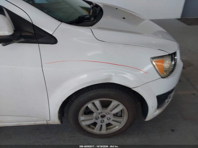 46392817 :رقم المزاد ، 1G1JC5SH1E4223393 vin ، 2014 Chevrolet Sonic Lt Auto مزاد بيع