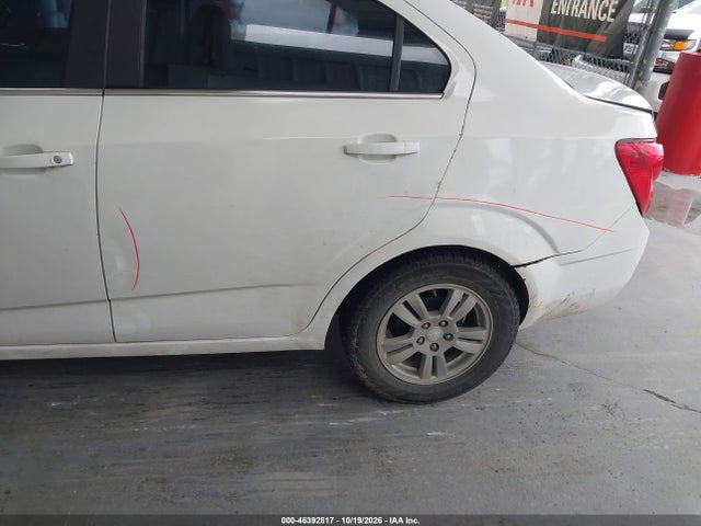 46392817 :رقم المزاد ، 1G1JC5SH1E4223393 vin ، 2014 Chevrolet Sonic Lt Auto مزاد بيع