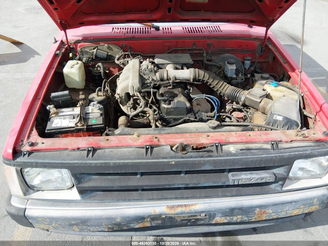 46393130 :رقم المزاد ، JM2UF3142N0278002 vin ، 1992 Mazda B2600 Cab Plus مزاد بيع