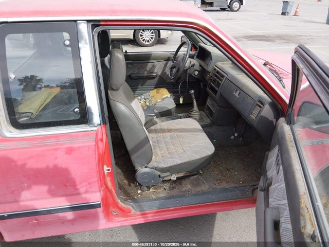 46393130 :رقم المزاد ، JM2UF3142N0278002 vin ، 1992 Mazda B2600 Cab Plus مزاد بيع