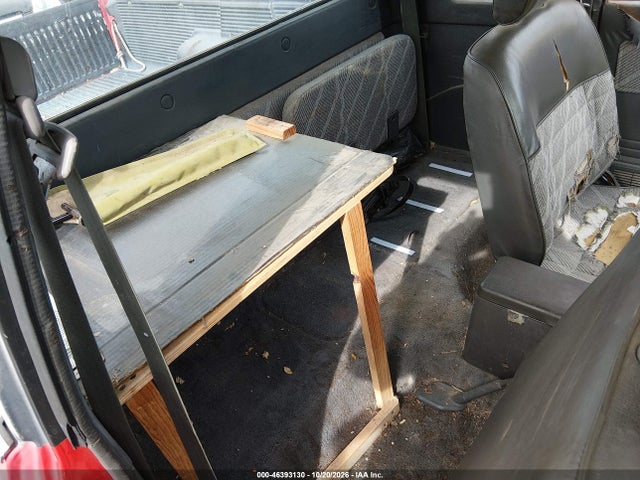 46393130 :رقم المزاد ، JM2UF3142N0278002 vin ، 1992 Mazda B2600 Cab Plus مزاد بيع