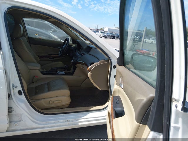 46393152 :رقم المزاد ، 1HGCP368X8A017399 vin ، 2008 Honda Accord 3.5 Ex-l مزاد بيع