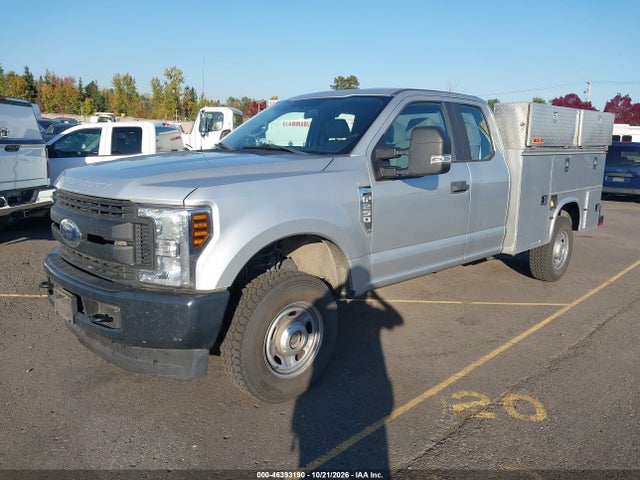 Ford F-250 Xl 2018 1FD7X2B62JEC69740 Image 2