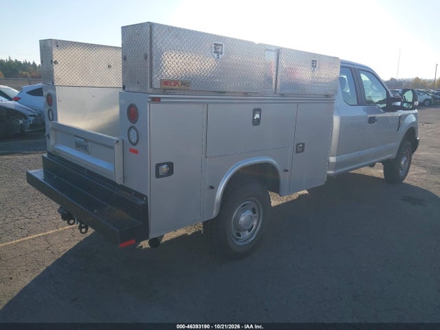 Ford F-250 Xl 2018 1FD7X2B62JEC69740 Image 4