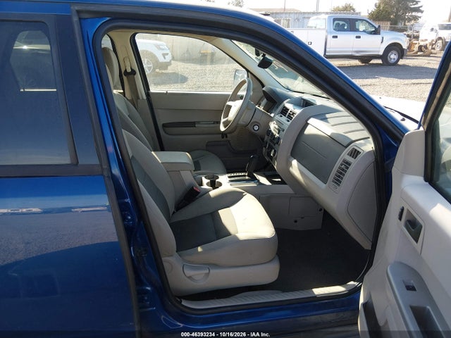 2008 Ford Escape Xlt მანქანა იყიდება აუქციონზე, vin: 1FMCU93188KB98798, აუქციონის ნომერი: 46393234