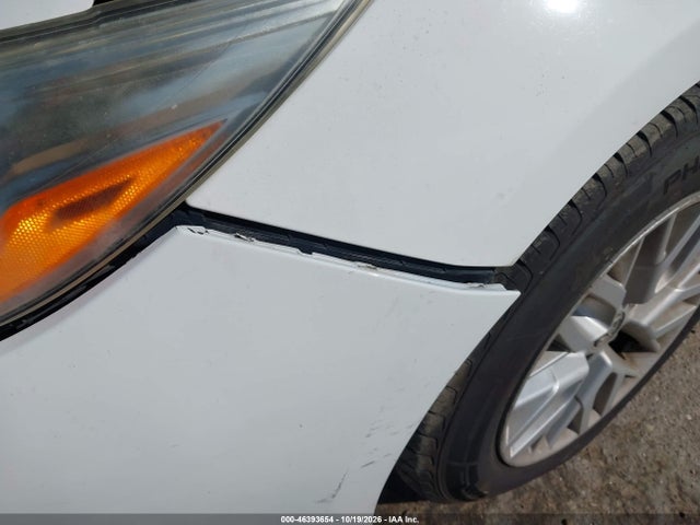 46393654 :رقم المزاد ، 4T4BF1FK9GR528498 vin ، 2016 Toyota Camry Le مزاد بيع