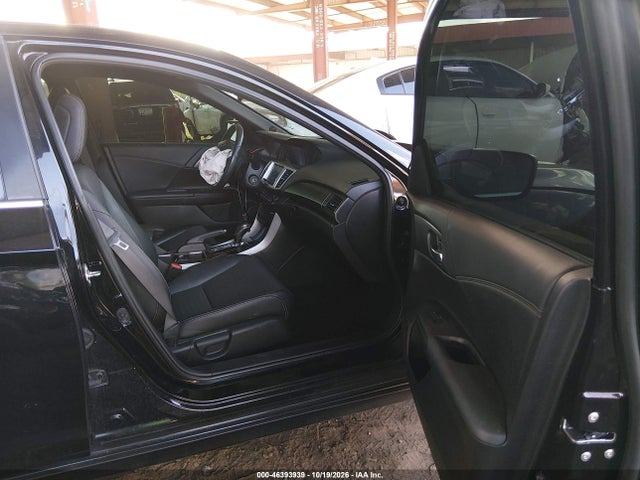46393939 :رقم المزاد ، 1HGCR2F50GA209469 vin ، 2016 Honda Accord Sport مزاد بيع