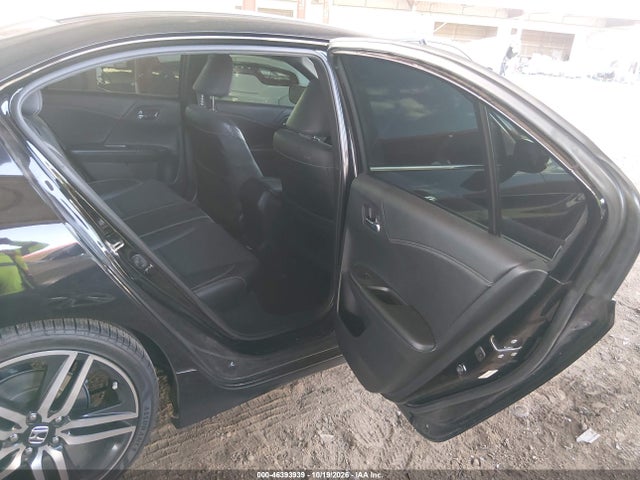 46393939 :رقم المزاد ، 1HGCR2F50GA209469 vin ، 2016 Honda Accord Sport مزاد بيع