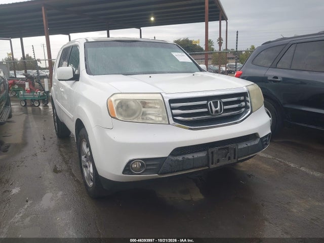 46393997 :رقم المزاد ، 5FNYF3H41FB004756 vin ، 2015 Honda Pilot Ex مزاد بيع