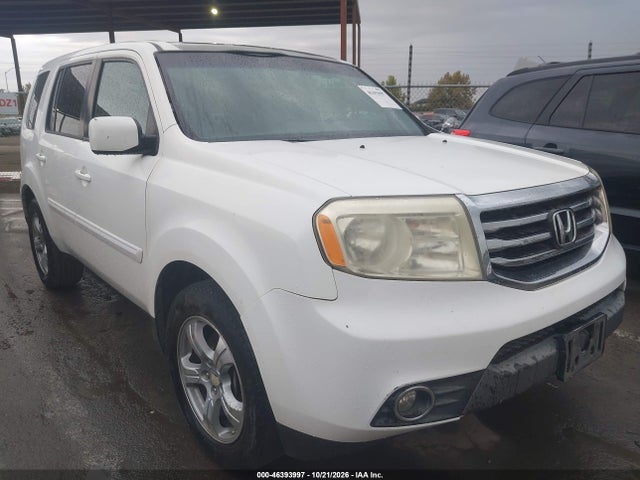 Продажа на аукционе авто 2015 Honda Pilot Ex, vin: 5FNYF3H41FB004756, номер лота: 46393997