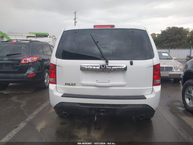 Продажа на аукционе авто 2015 Honda Pilot Ex, vin: 5FNYF3H41FB004756, номер лота: 46393997