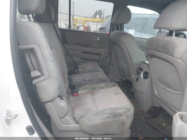 Продажа на аукционе авто 2015 Honda Pilot Ex, vin: 5FNYF3H41FB004756, номер лота: 46393997
