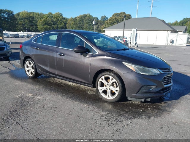 46394027 :رقم المزاد ، 1G1BF5SM7H7267782 vin ، 2017 Chevrolet Cruze Premier Auto مزاد بيع
