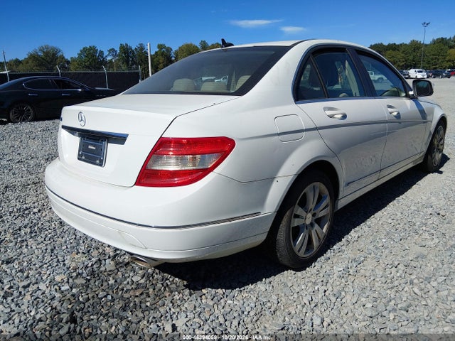 46394058 :رقم المزاد ، WDDGF54X79R050703 vin ، 2009 Mercedes-benz C 300 Luxury مزاد بيع