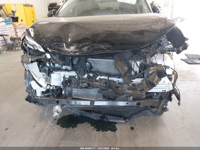 5N1BT3CA2TC803204 Nissan Rogue Sl