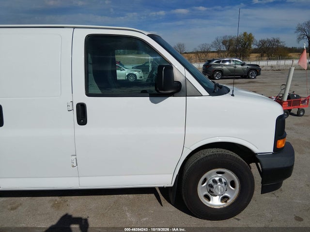 46394243 :رقم المزاد ، 1GCWGAFF7H1187928 vin ، 2017 Chevrolet Express 2500 Work Van مزاد بيع