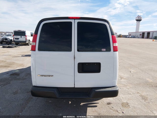 46394243 :رقم المزاد ، 1GCWGAFF7H1187928 vin ، 2017 Chevrolet Express 2500 Work Van مزاد بيع