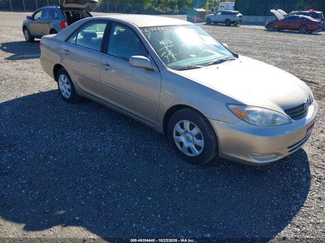 46394440 :رقم المزاد ، 4T1BE32K02U020508 vin ، 2002 Toyota Camry Le مزاد بيع