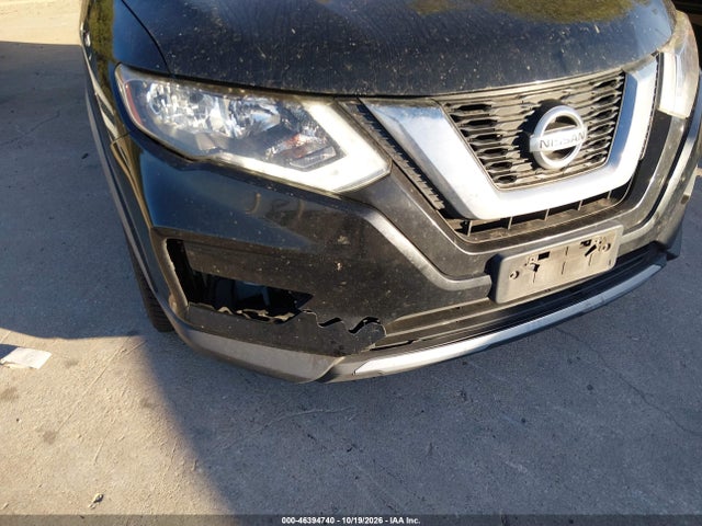 2017 Nissan Rogue Sl მანქანა იყიდება აუქციონზე, vin: JN8AT2MT3HW136888, აუქციონის ნომერი: 46394740