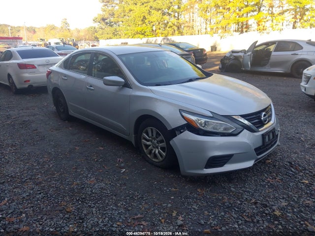 Продаж на аукціоні авто 2017 Nissan Altima 2.5 S, vin: 1N4AL3AP7HC123819, номер лоту: 46394775
