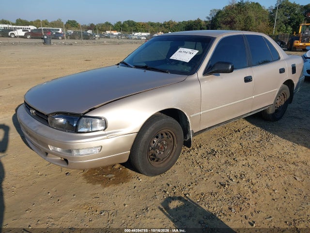 46394785 :رقم المزاد ، 4T1SK12E7NU138356 vin ، 1992 Toyota Camry Le مزاد بيع