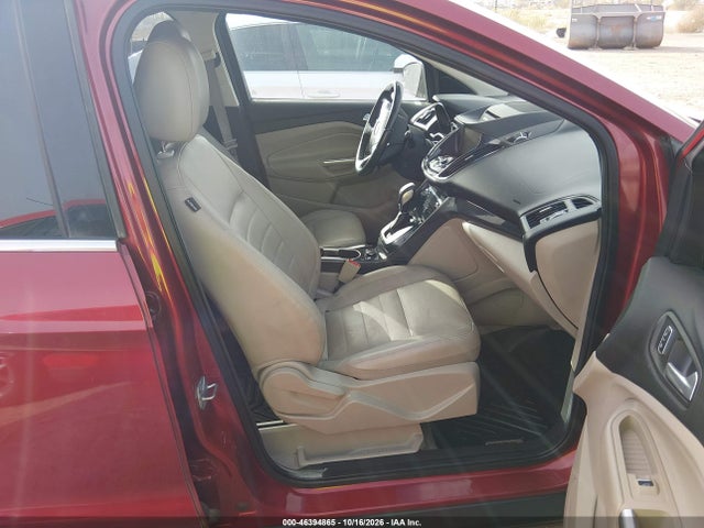 2014 Ford Escape Titanium მანქანა იყიდება აუქციონზე, vin: 1FMCU9J96EUB98694, აუქციონის ნომერი: 46394865