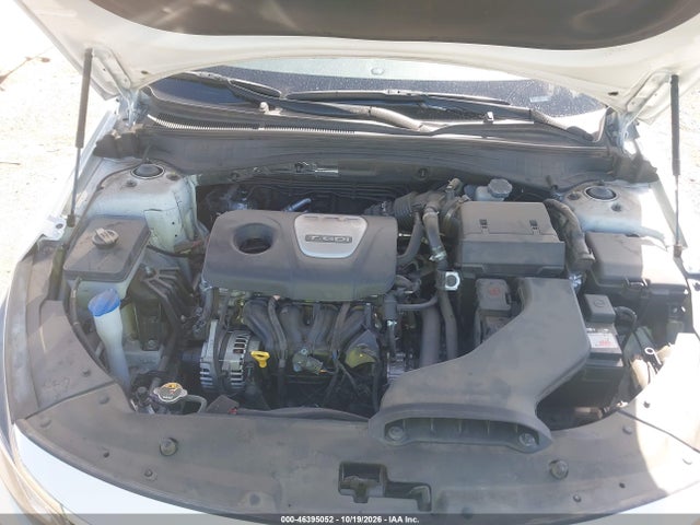KIA OPTIMA EX 2019 5XXGU4L17KG290835 Image 10