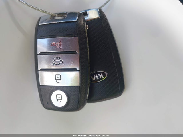 KIA OPTIMA EX 2019 5XXGU4L17KG290835 Image 11