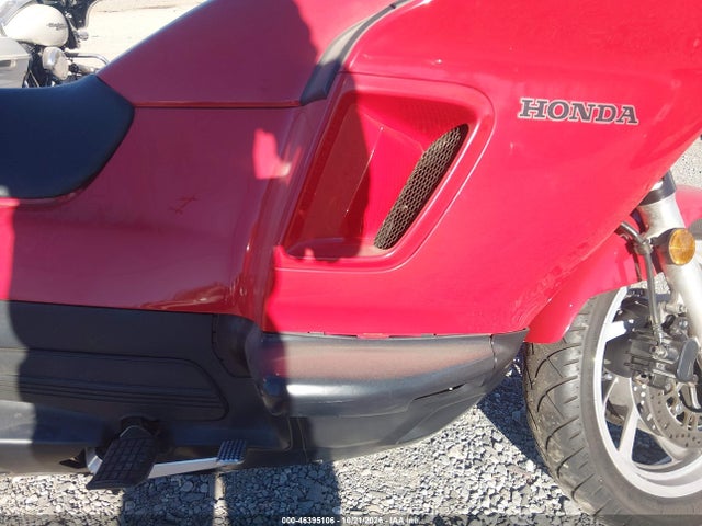 46395106 :رقم المزاد ، JH2RC3405VM500107 vin ، 1997 Honda Pc800 مزاد بيع