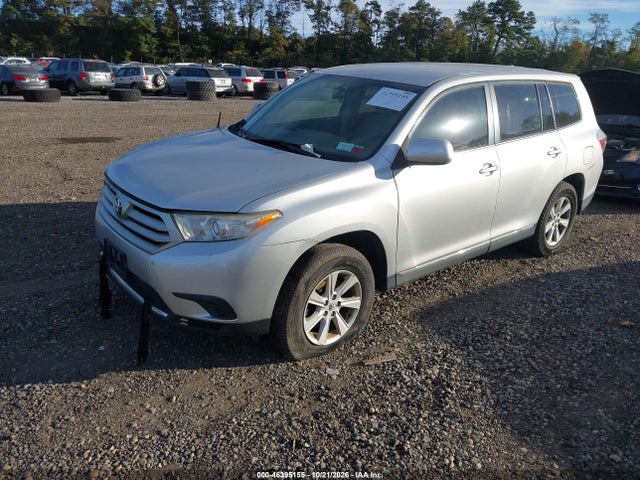 2012 Toyota Highlander Base V6 მანქანა იყიდება აუქციონზე, vin: 5TDBK3EH0CS129778, აუქციონის ნომერი: 46395155