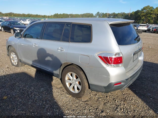 2012 Toyota Highlander Base V6 მანქანა იყიდება აუქციონზე, vin: 5TDBK3EH0CS129778, აუქციონის ნომერი: 46395155